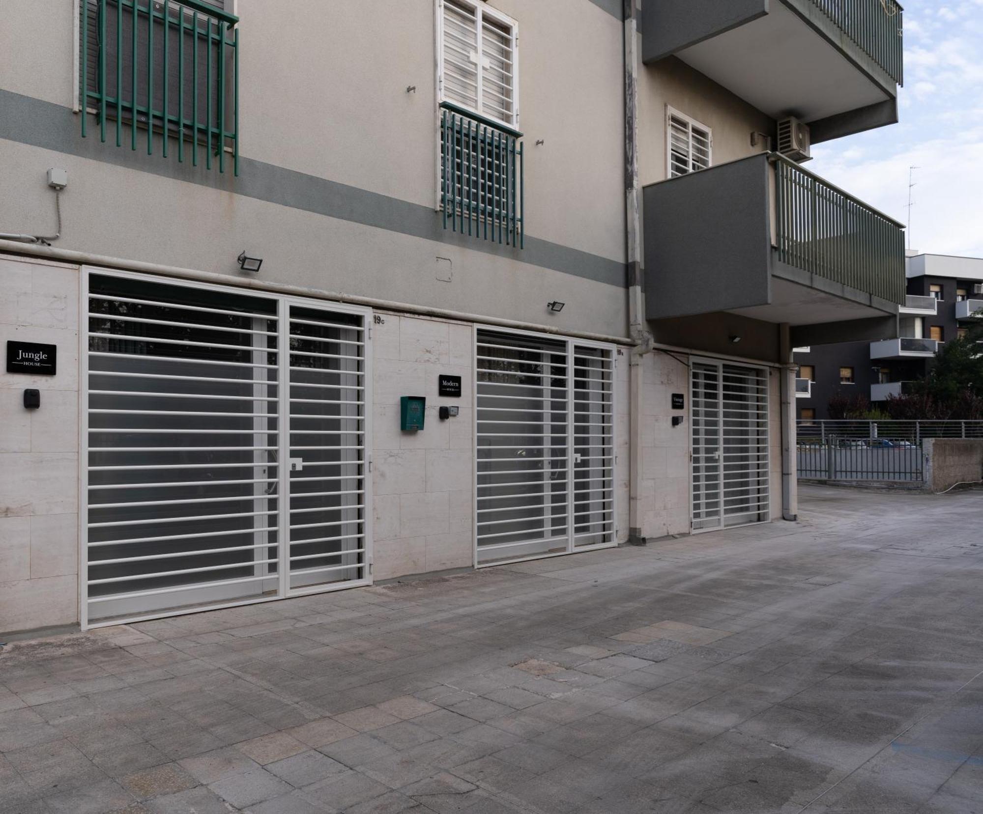 Quartierino Houses Bari Exterior photo